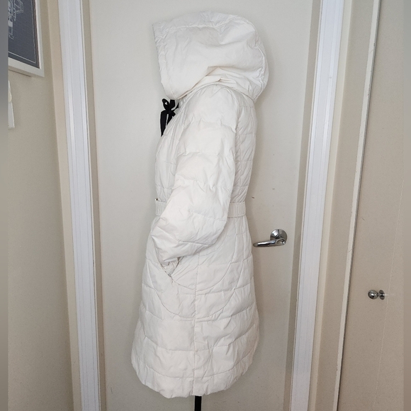 Tahari white stitched puffer coat - Picture 2 of 15